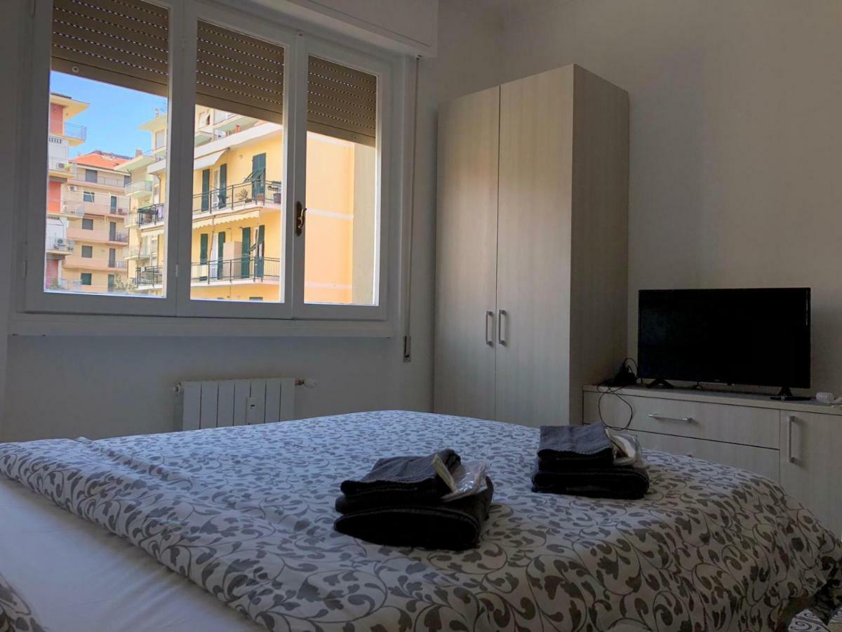 דירות קיאברי Casa Gli Scogli מראה חיצוני תמונה